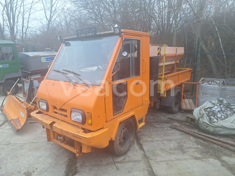 Online auction: DESTA  CAR NX 13 BD 4X4