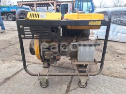 Online auction:   KIPOR KDE3500E