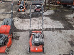 Online auction:   HUSQVARNA LC 140S