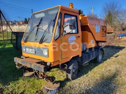 Online auction: MULTICAR  M26