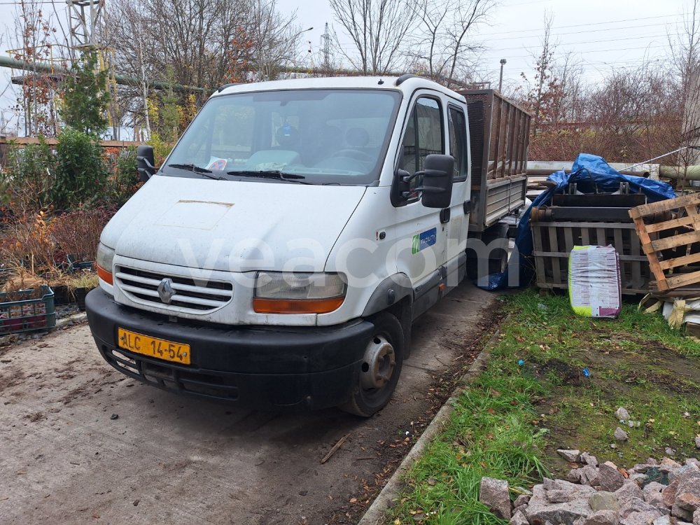 Online auction: RENAULT  MASCOTT