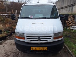 Online auction: RENAULT  MASCOTT