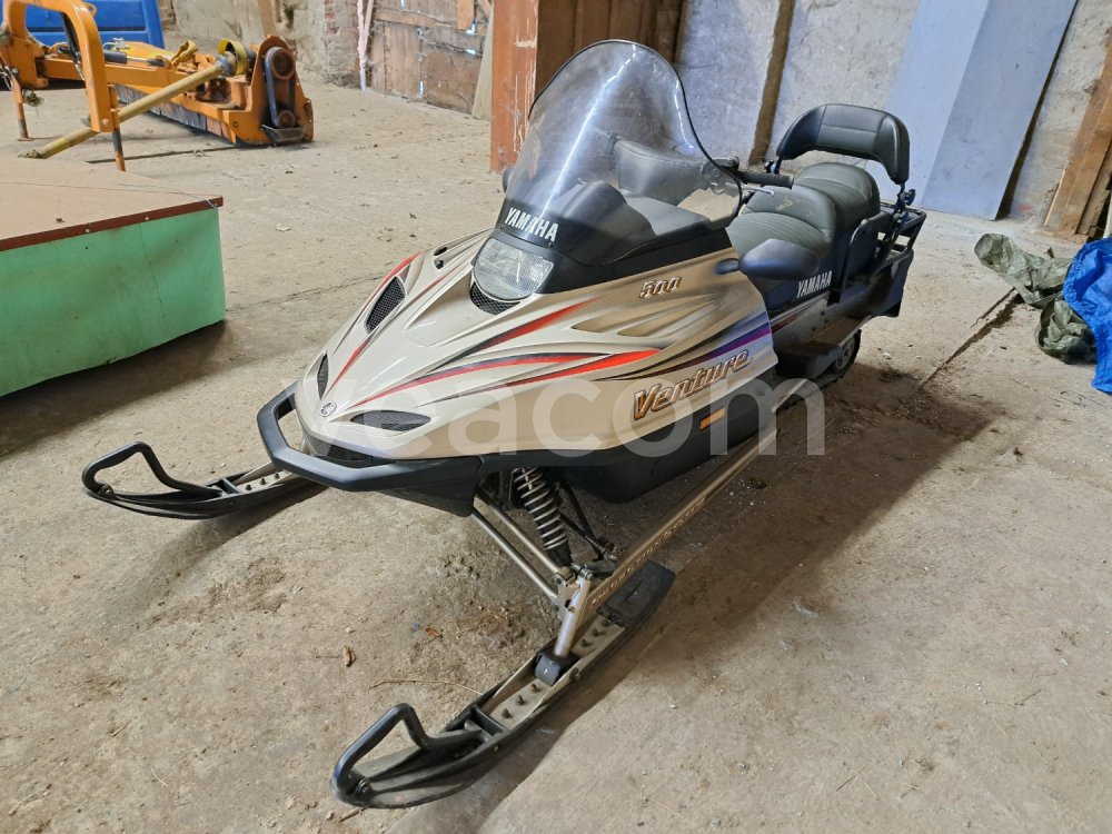 Online auction: YAMAHA  500 VENTURE