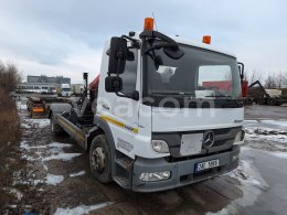 Online auction: MB  ATEGO 1222 + HR