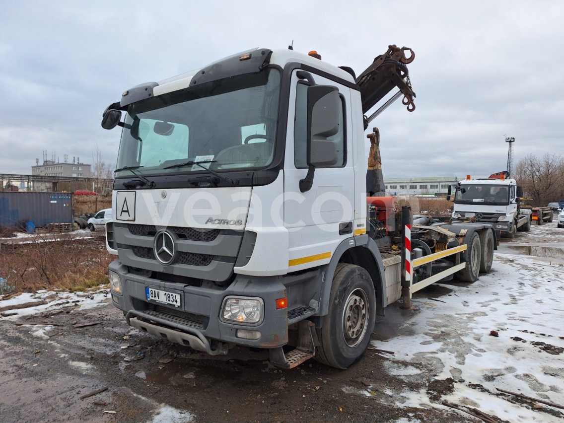 Online auction: MB  ACTROS 2644 L 6X4 +HR