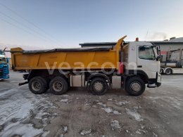 Online auction: VOLVO  FMX 450