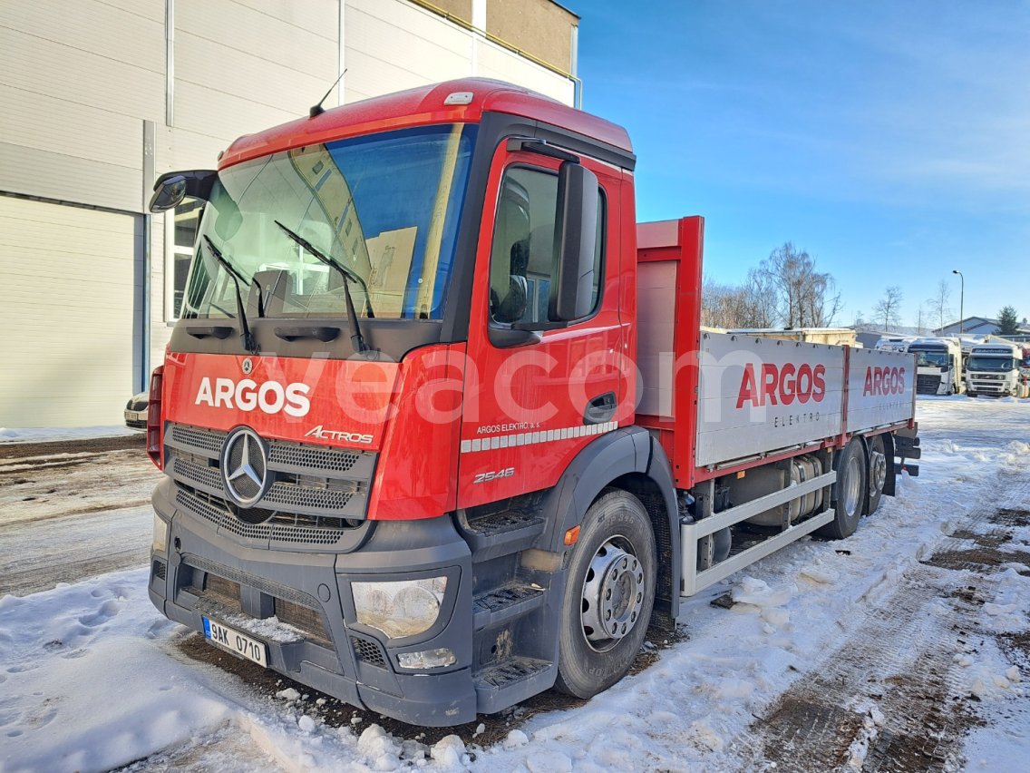 Інтернет-аукціон: MB  ACTROS 2546 6X2