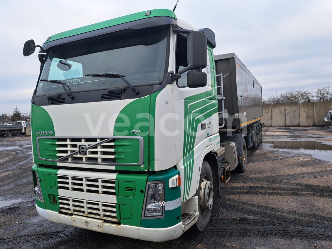 Online aukce: VOLVO  FH12 440