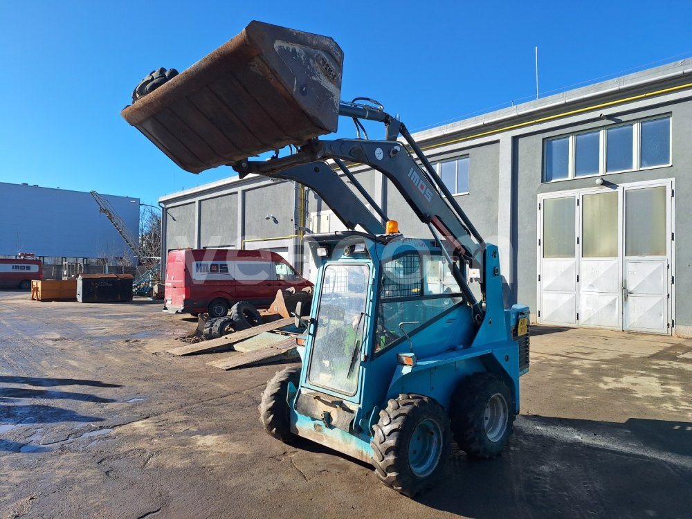 Online auction: LOCUST  L 752 4X4