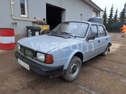 Online aukce: ŠKODA  105 L