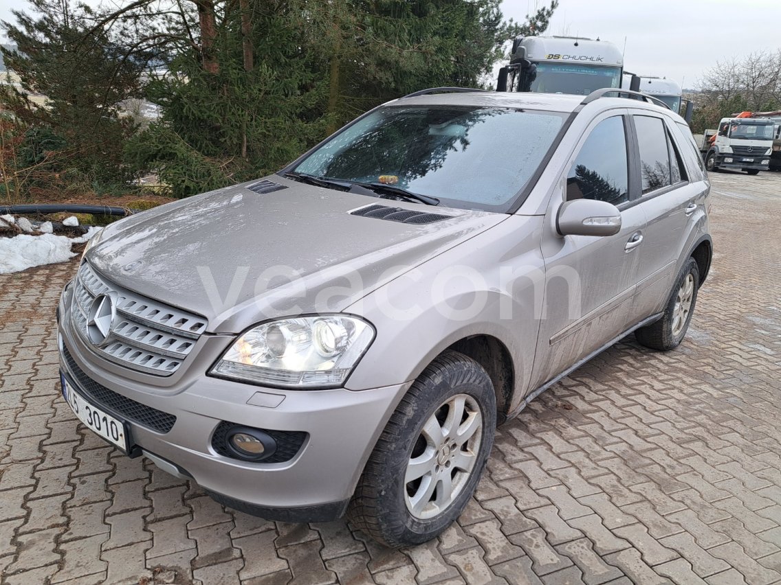 Aukcja internetowa: MB  ML 320 CDI 4-MATIC 4X4