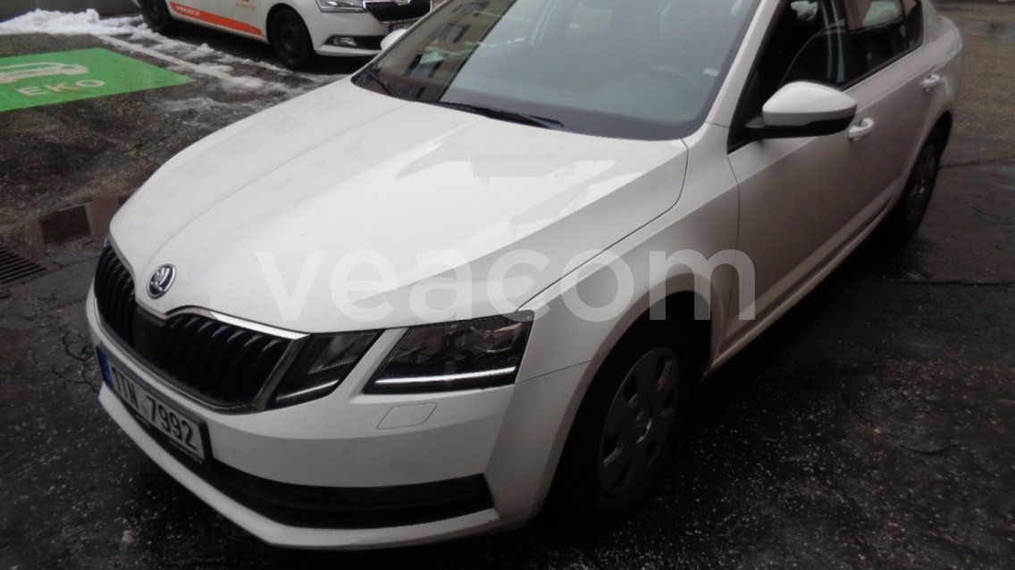 Online aukce: ŠKODA  OCTAVIA