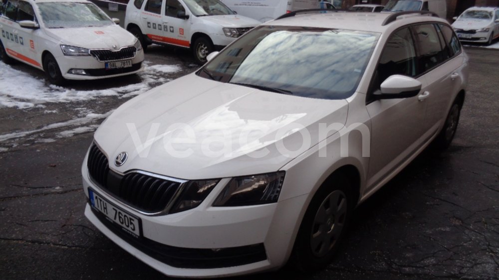 Online auction: ŠKODA  OCTAVIA