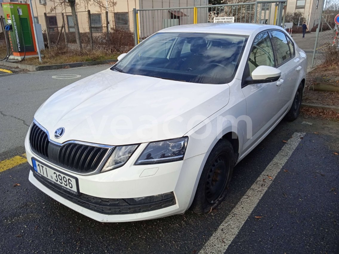 Online aukce: ŠKODA  OCTAVIA