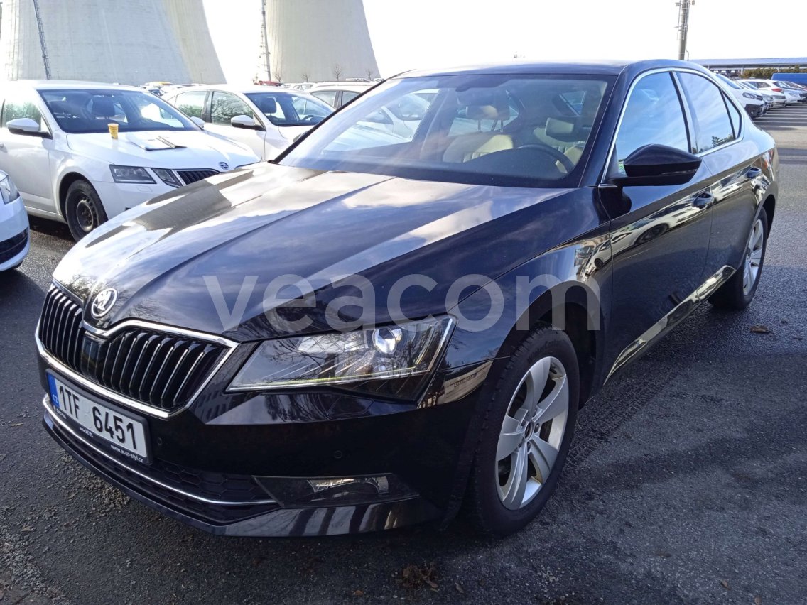 Online auction: ŠKODA  SUPERB