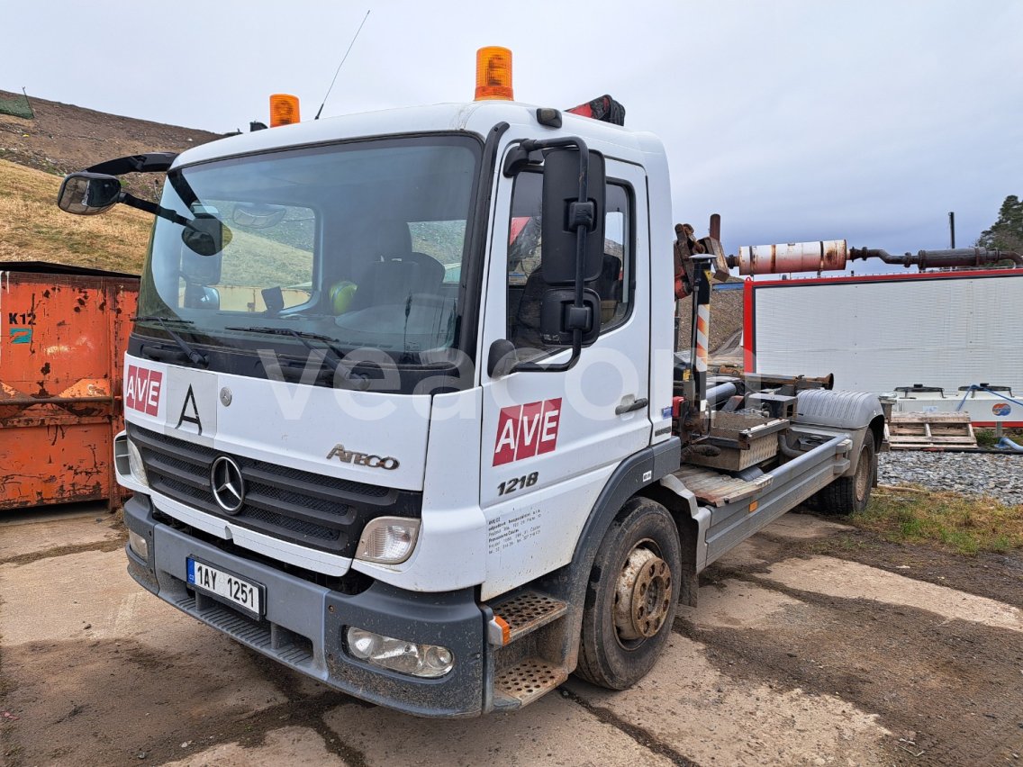 Online árverés: MB  ATEGO 1218