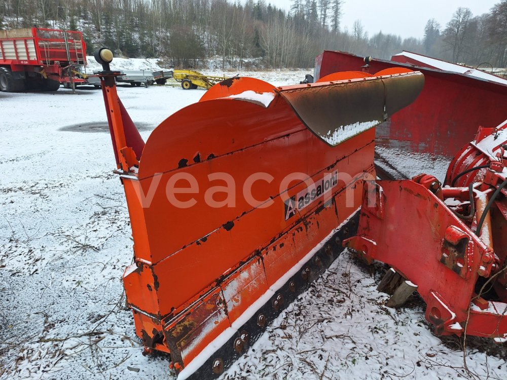 Online auction:  ASSALONI FUT 32/8 PLUH PRO JCB