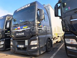 Online aukce: MAN  TGX 24.440 6X2 + KRONE BOX 04 ZZ CARRIER