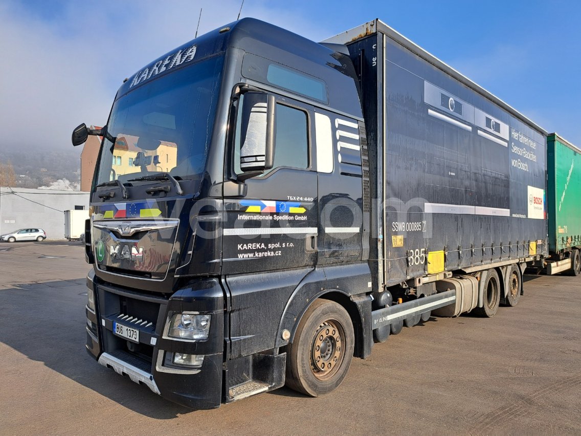 Online árverés: MAN  TGX 24.440 6X2 + KRONE BOX 04 ZZ CARRIER