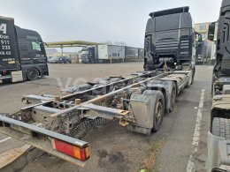 Интернет-аукцион: MAN  TGX 24.440 6X2 + KRONE BOX 04 ZZ CARRIER