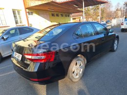 Aukcja internetowa: ŠKODA  SUPERB