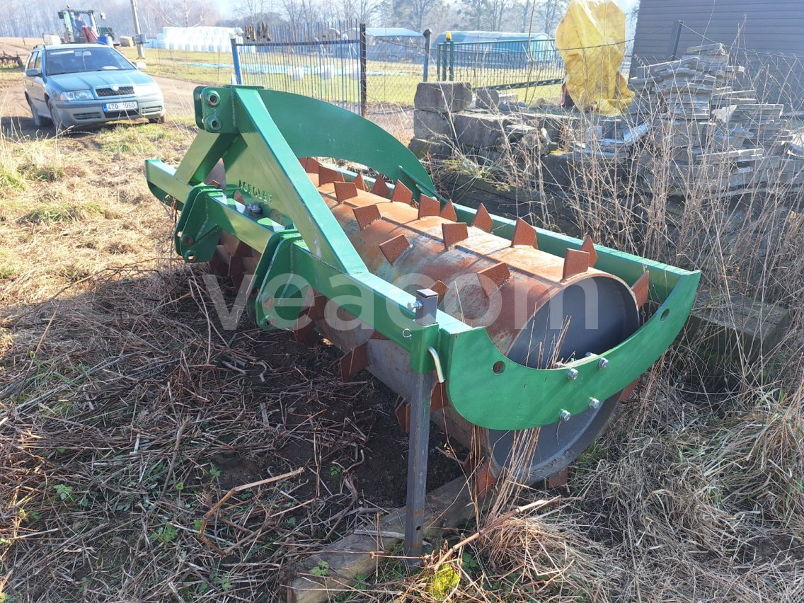 Online auction:   AGROLER VÁLEC