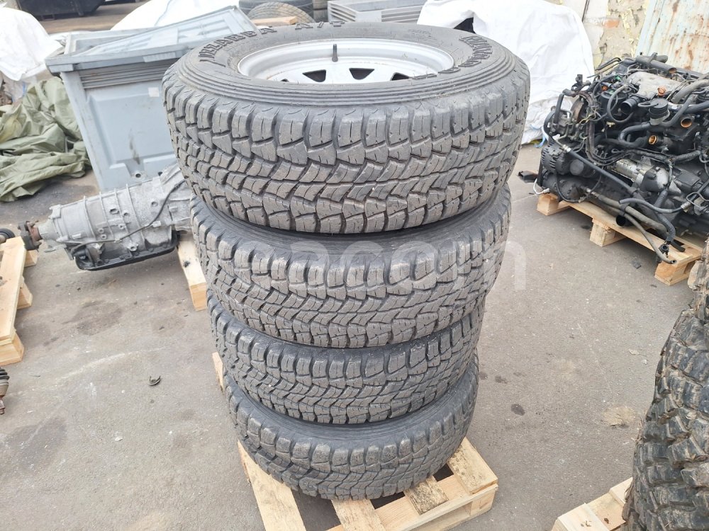 Online auction:  MATADOR IZZARDA A/T 245/70 R16