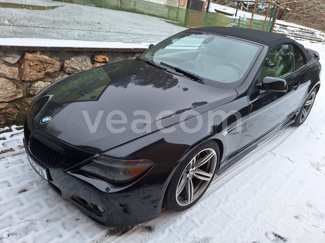 Online auction: BMW  645 CI