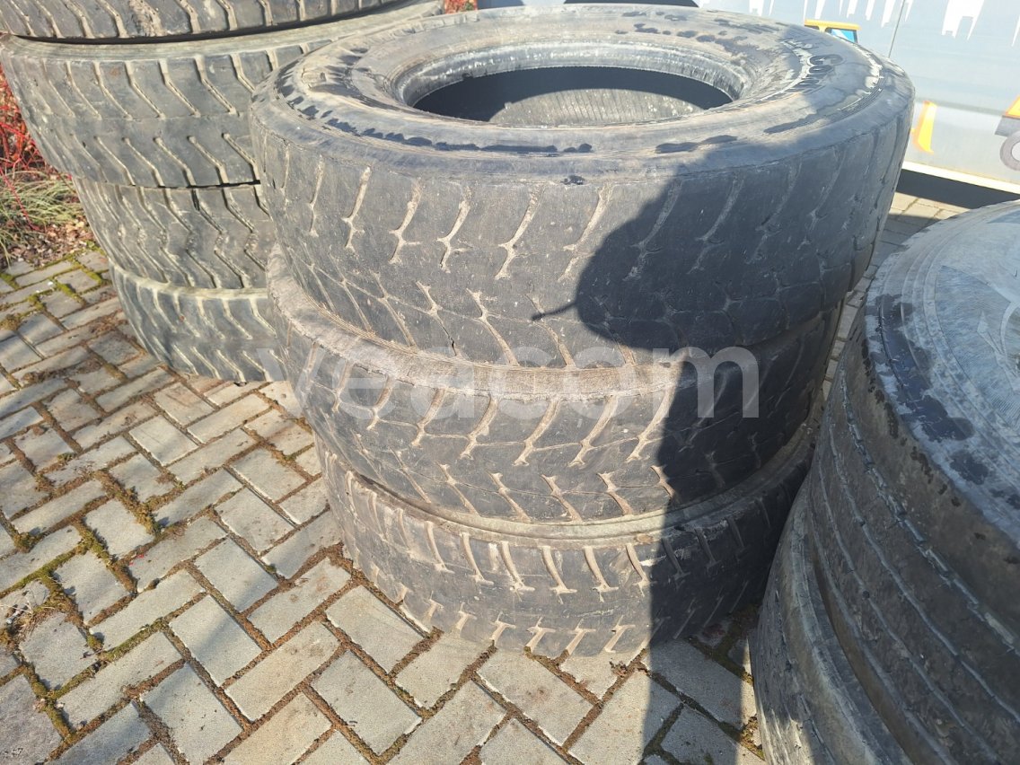 Online auction:   3 KS PNEU CORDINANT, 315/80R22.5, 157/150 L