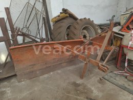 Online auction:   ZADNÍ RADLICE 300CM ZA TRAKTOR