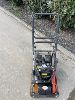 Online auction: HUSQVARNA  LF100