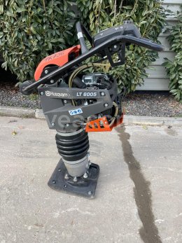 Online auction: HUSQVARNA  LT6005