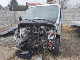 Online auction: RENAULT  MASTER