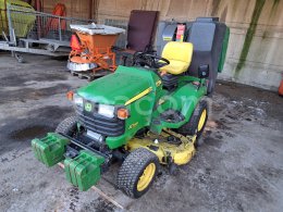 Online auction: JOHN DEERE  X748 4X4