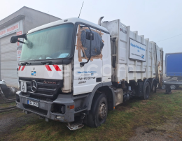 Online-Versteigerung: MB  ACTROS 2532 L 6X2