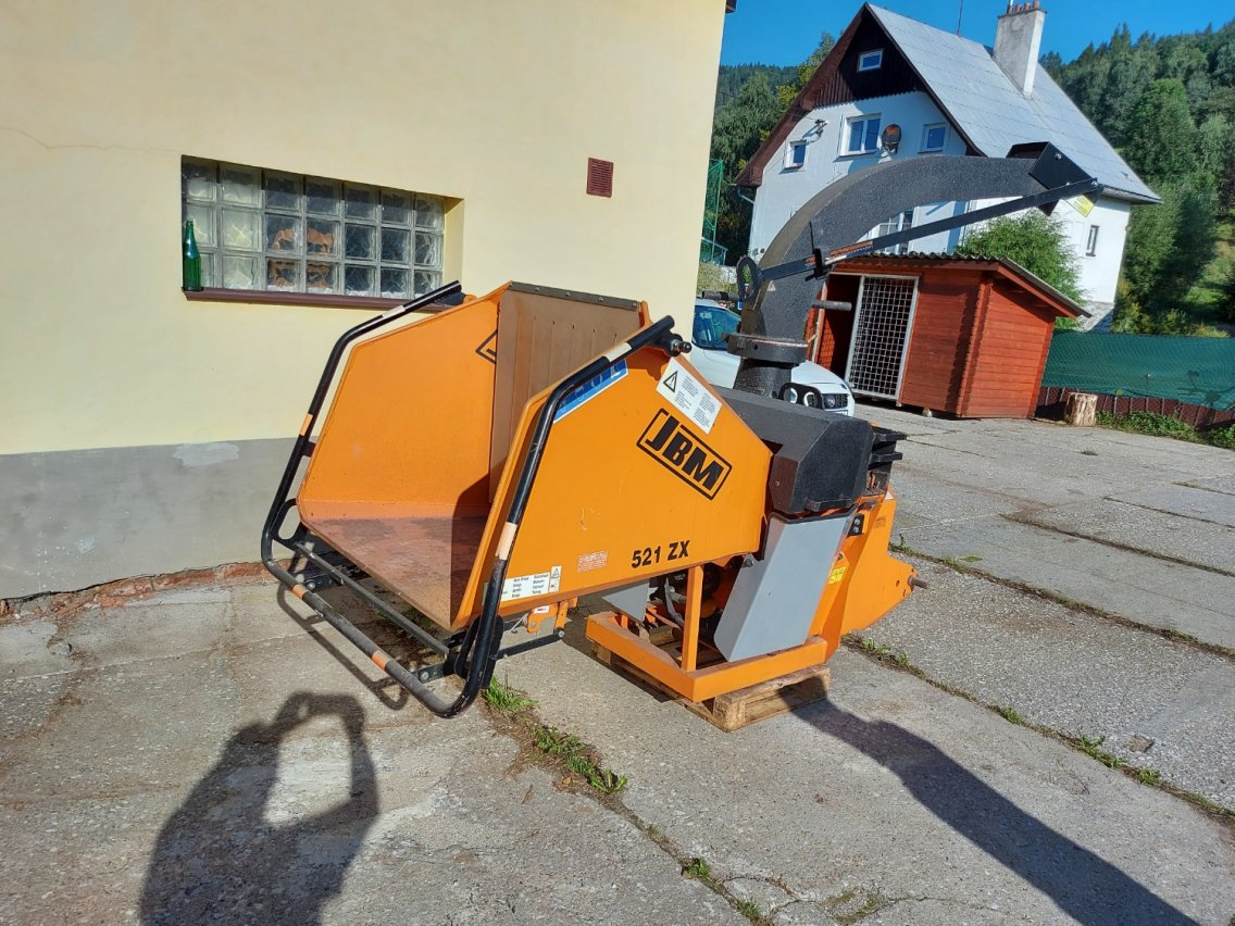 Aukcja internetowa:   JBM 521 ZX - Štěpkovač