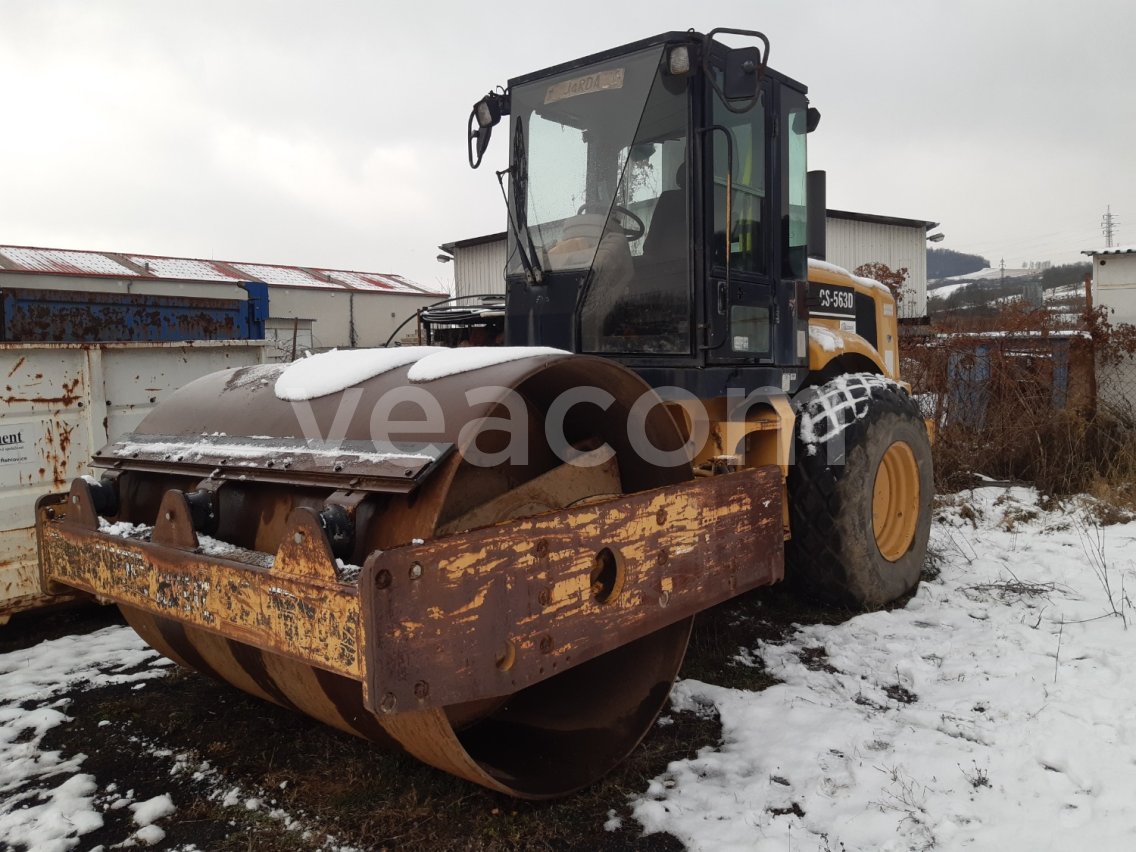 Online aukce: CATERPILLAR  CS-563D