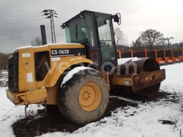 Online aukce: CATERPILLAR  CS-563D