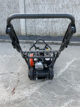 Online auction:   HUSQVARNA LF75