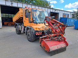 Aukcja internetowa: MERCEDES-BENZ  Unimog U400