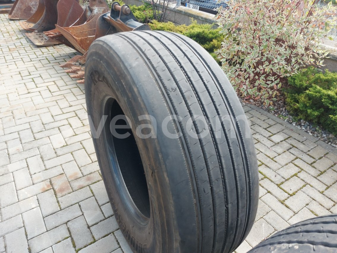 Online aukce:   PNEUMATIKA BRIDGESTONE R249, 385/65R22,5