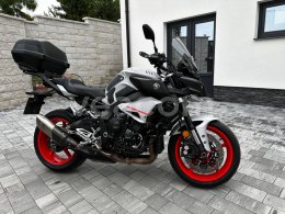 Online aukce: YAMAHA  MT 10