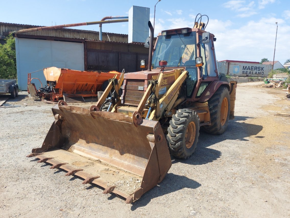 Online auction: CASE  580 SUPER K