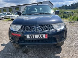 Online aukce: MITSUBISHI  L200 4X4