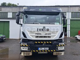 Online aukce: IVECO  TRAKKER AD 410 8X4