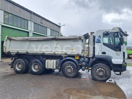 Online aukce: IVECO  TRAKKER AD 410 8X4