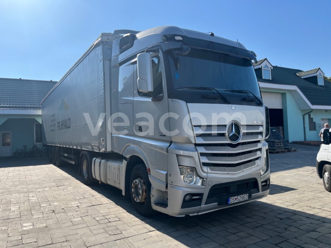 Online auction: MB  ACTROS 1842 + SCHWARZMULLER J