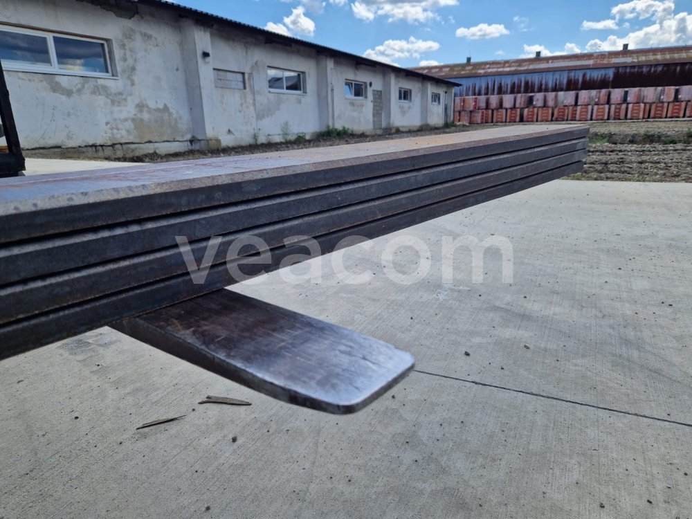 Online aukce:  SADA BRITOV HB 500 - 250X25X3000MM