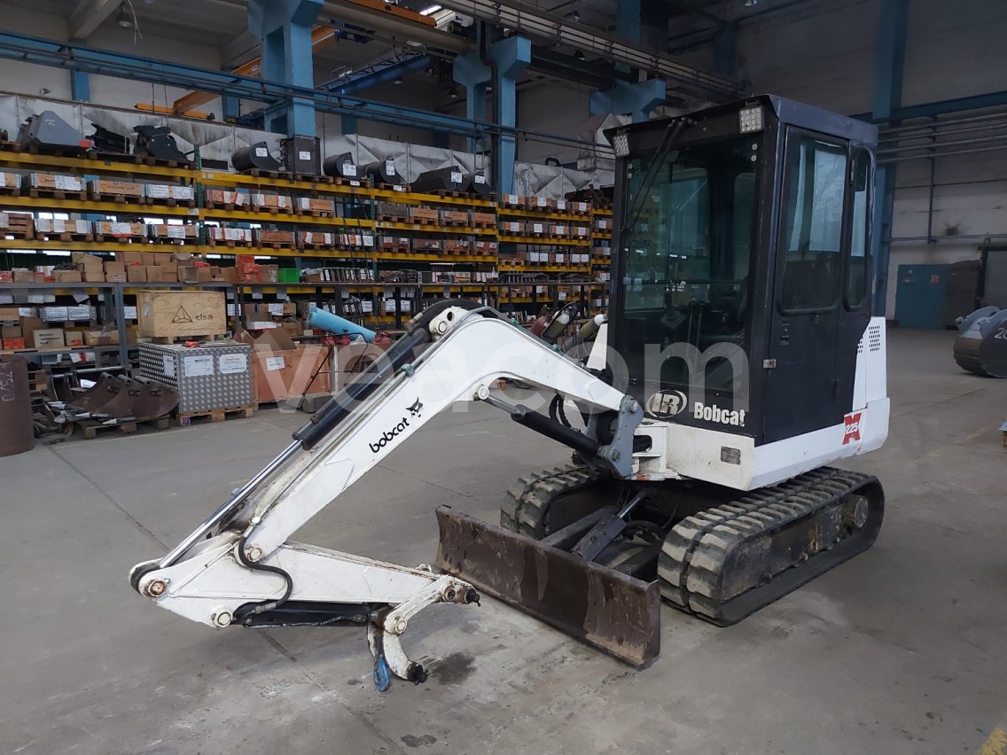 14340 BOBCAT X 225 - Аукционы автомобилей и техники | Veacom